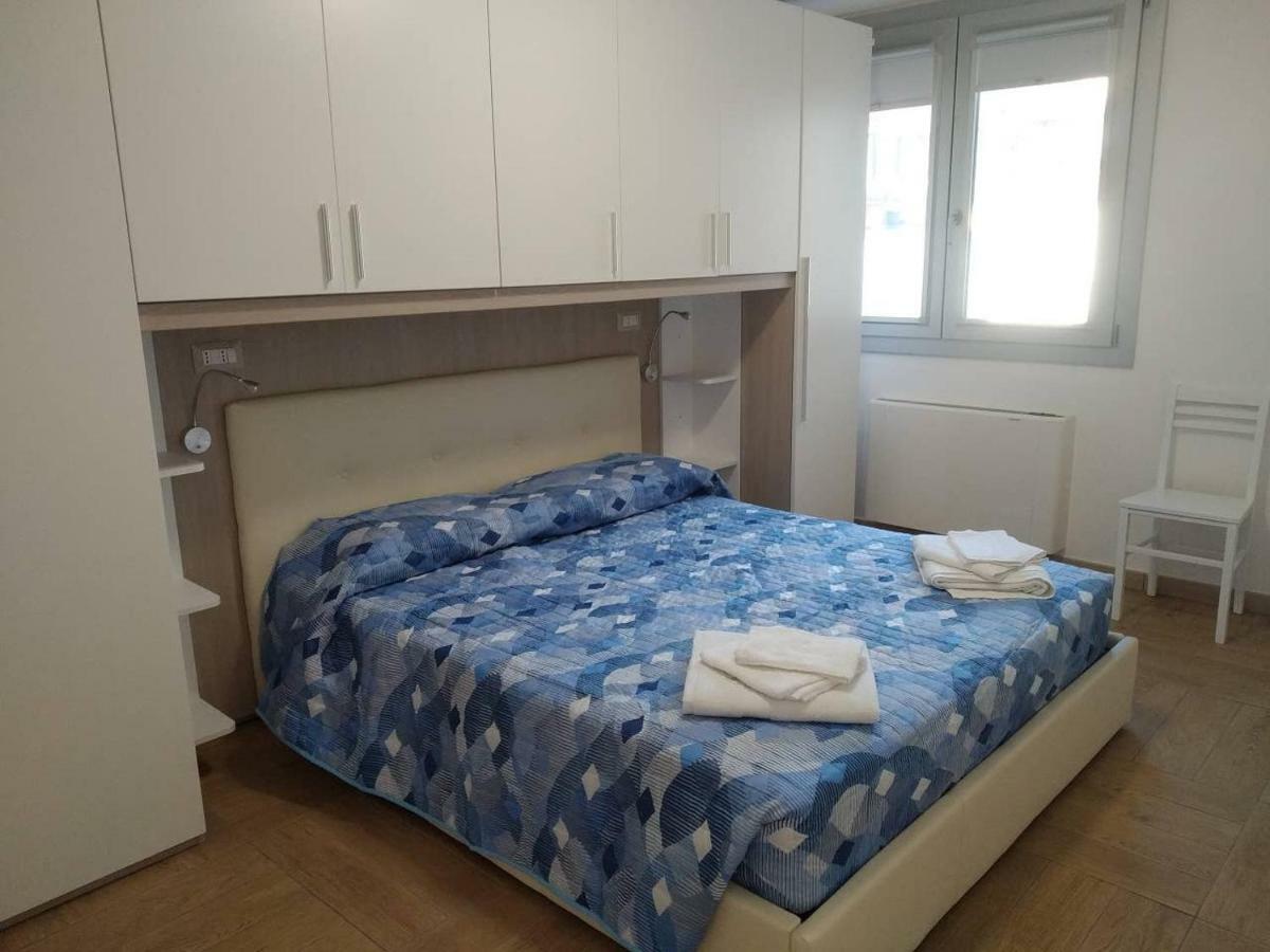 Oristano 5 Pers Appartamento Exteriér fotografie